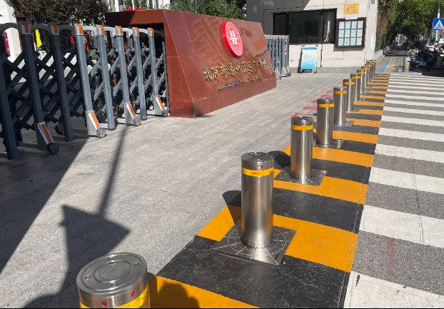 升降柱为啥生锈?外观没差价格不同!