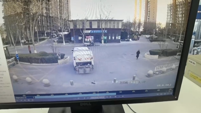 案例警示 | 劣质升降路障一拉就走，安全防线岂能儿戏